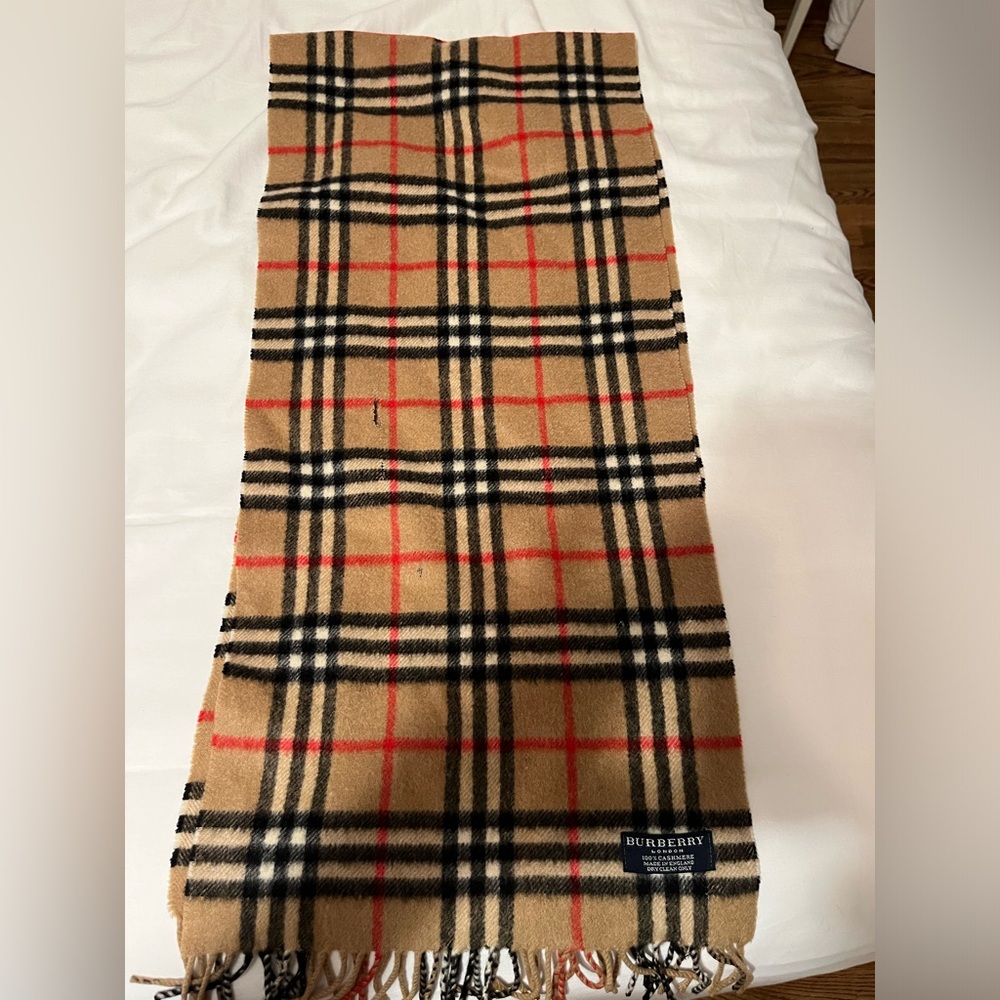 Authentic Burberry Cashmere scarf